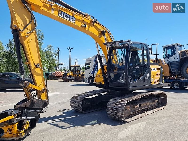 Гусеничний екскаватор JCB JS 130 2016 в Одесі фото 5 Гусеничний екскаватор JCB JS 130 2016 в Одесі
