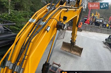 Гусеничный экскаватор JCB JS 140 2019 в 
