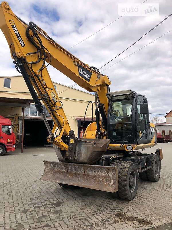 Колісний екскаватор JCB JS 145 2011 в Калуші