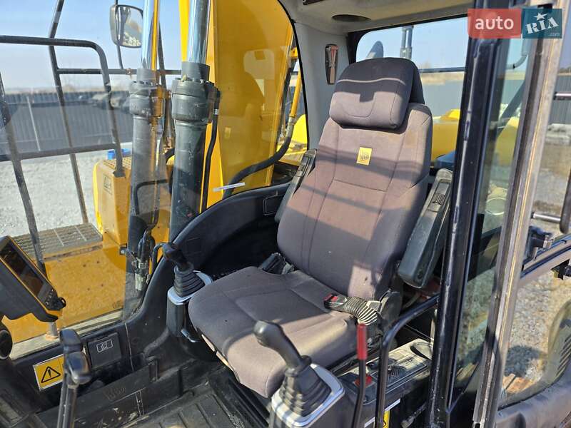 Гусеничный экскаватор JCB JS 145 2017 в Ровно