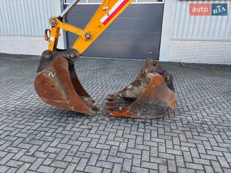 Колесный экскаватор JCB JS 145 2010 в Львове фото 4 Колесный экскаватор JCB JS 145 2010 в Львове