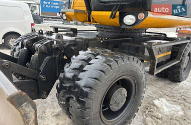 Колесный экскаватор JCB JS 145 2011 в Львове