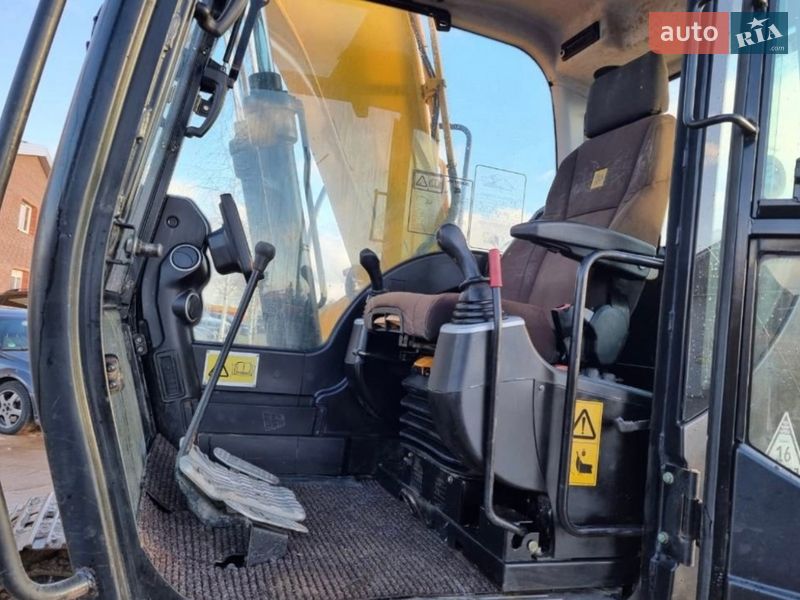 Гусеничный экскаватор JCB JS 145 2015 в Одессе