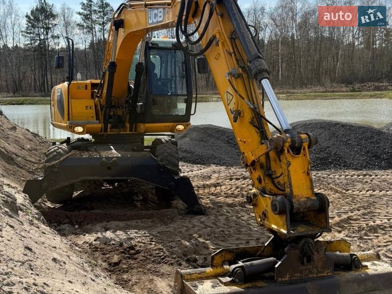 Колісний екскаватор JCB JS 145 2013 в Львові