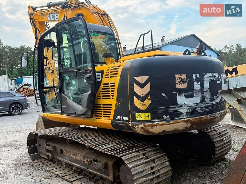 Гусеничный экскаватор JCB JS 145 2012 в Львове