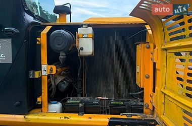 Гусеничный экскаватор JCB JS 145 2012 в Львове