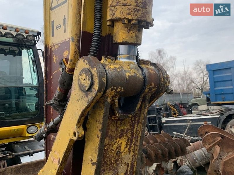 Экскаватор погрузчик JCB JS 145 2009 в Киеве