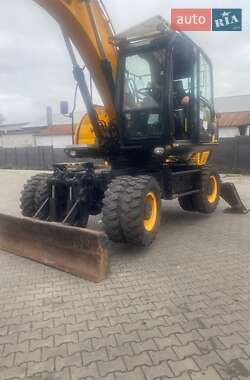 Колесный экскаватор JCB JS 160 2019 в Ужгороде