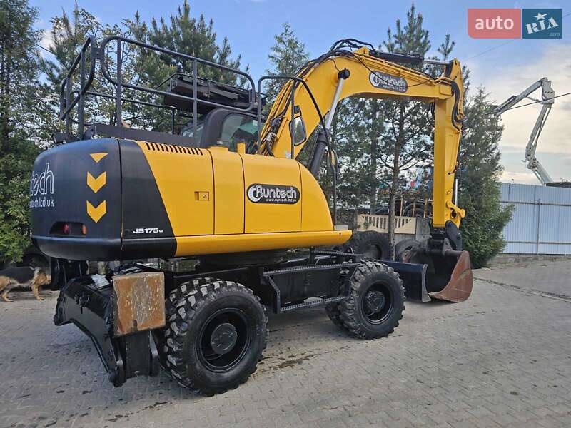 Колесный экскаватор JCB JS 175 2011 в Бучаче