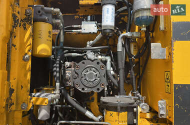 Колесный экскаватор JCB JS 175 2012 в 