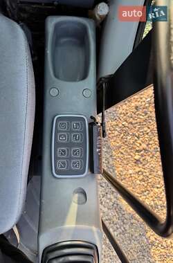 Колесный экскаватор JCB JS 175 2007 в 