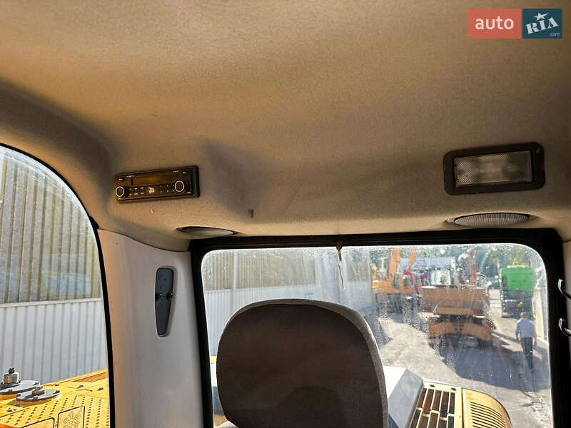 Колесный экскаватор JCB JS 175 2008 в Киеве