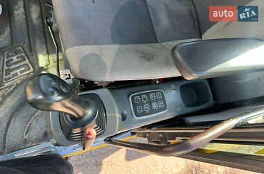 Колісний екскаватор JCB JS 175 2008 в 
