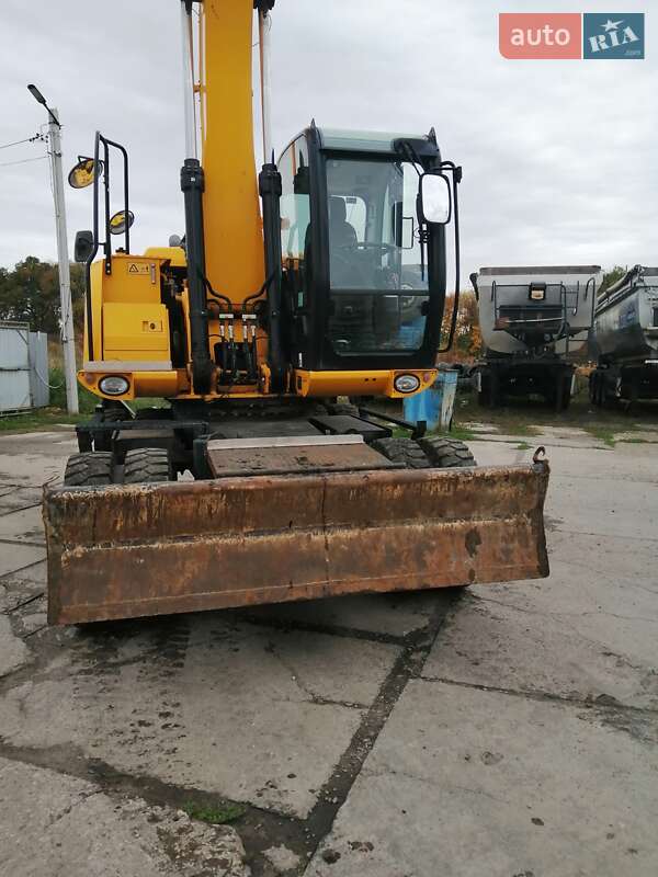 Екскаватор навантажувач JCB JS 175 2020 в Полтаві