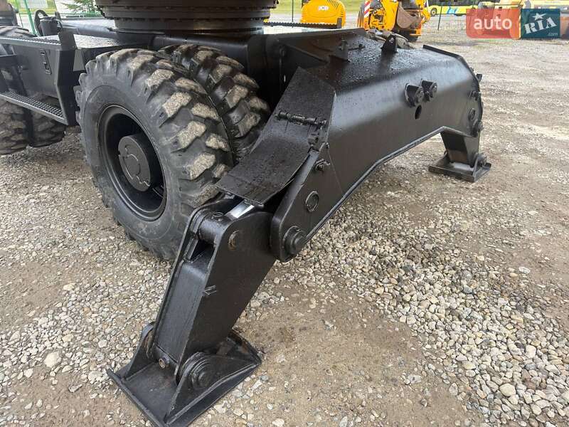 Колесный экскаватор JCB JS 175 2008 в Пасеки-Зубрицкие