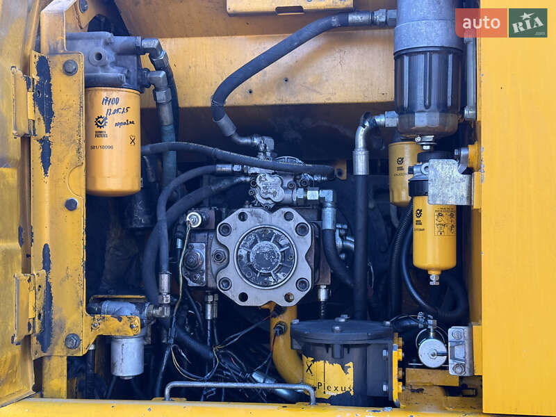 Колісний екскаватор JCB JS 175 2010 в Вінниці