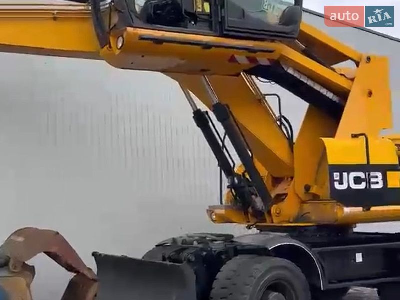 JCB JS 175 2011 JCB JS 175 2011