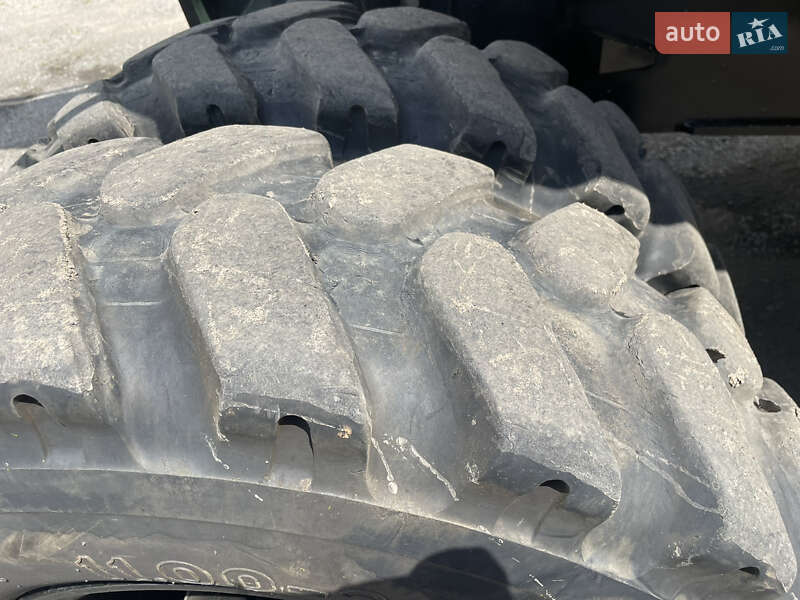 Колесный экскаватор JCB JS 200 2012 в Кременчуге