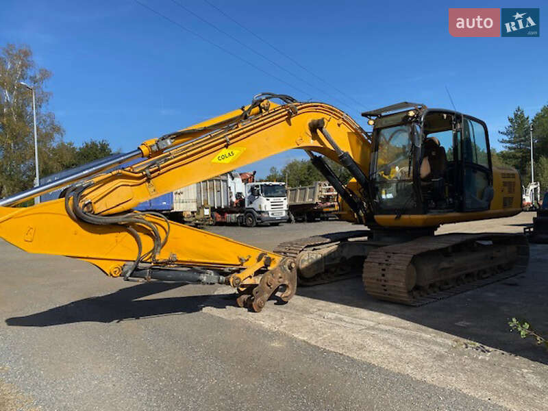 JCB JS 210 2012