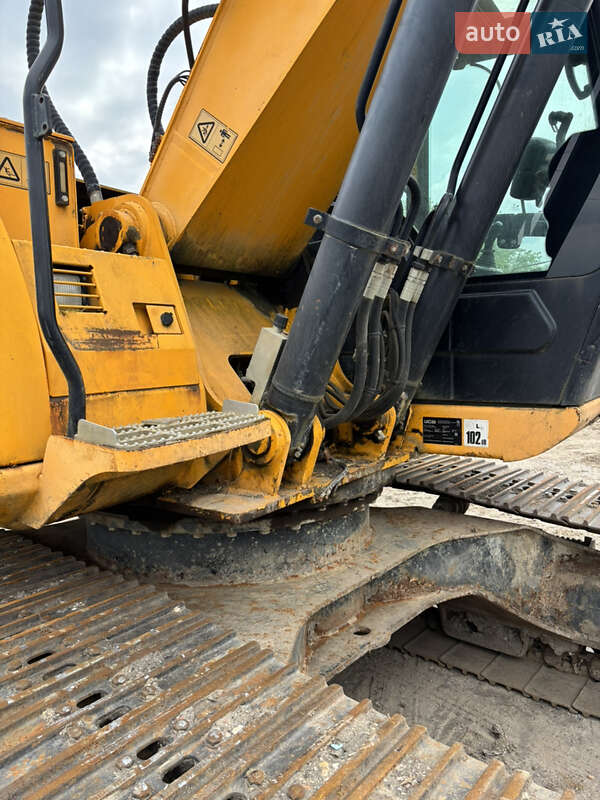 Гусеничний екскаватор JCB JS 210 2012 в Львові