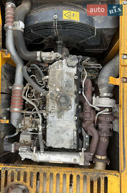 Гусеничный экскаватор JCB JS 210 2012 в 