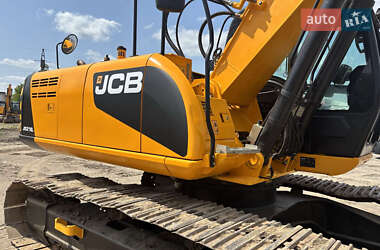 Гусеничный экскаватор JCB JS 210 2013 в 