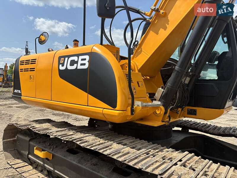Гусеничный экскаватор JCB JS 210 2013 в Львове