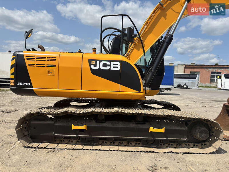 Гусеничный экскаватор JCB JS 210 2013 в Львове