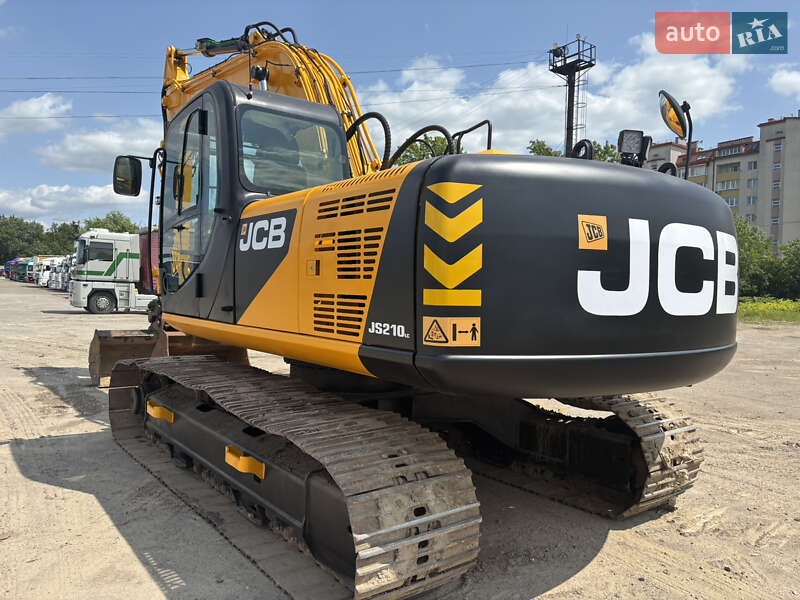 Гусеничный экскаватор JCB JS 210 2013 в Львове