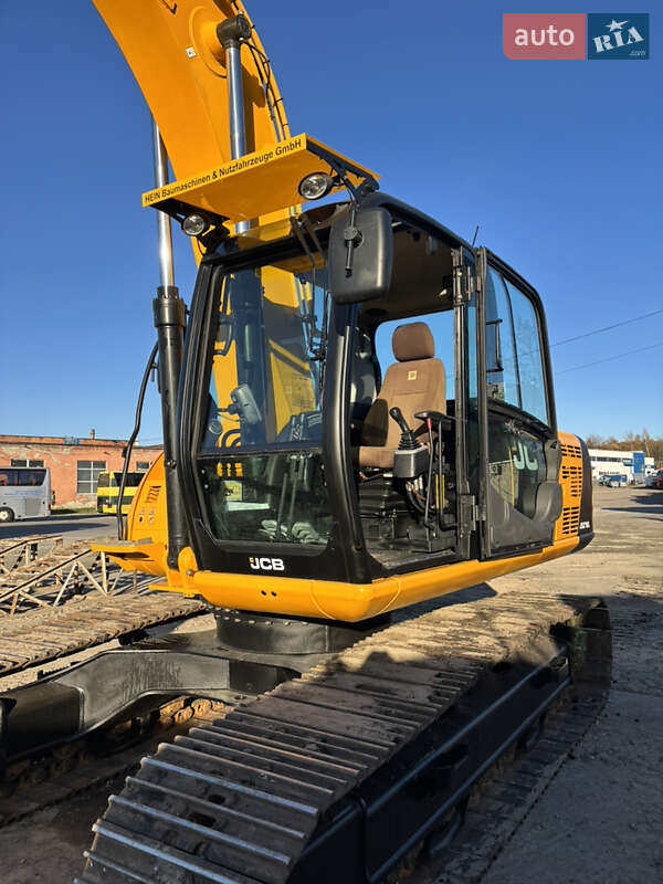 Гусеничный экскаватор JCB JS 210 2012 в Львове