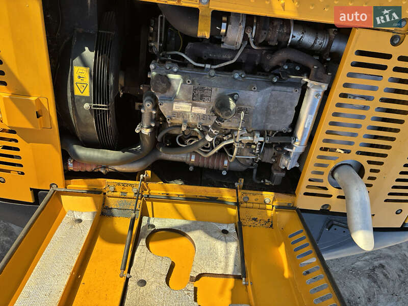 Гусеничный экскаватор JCB JS 210 2012 в Львове