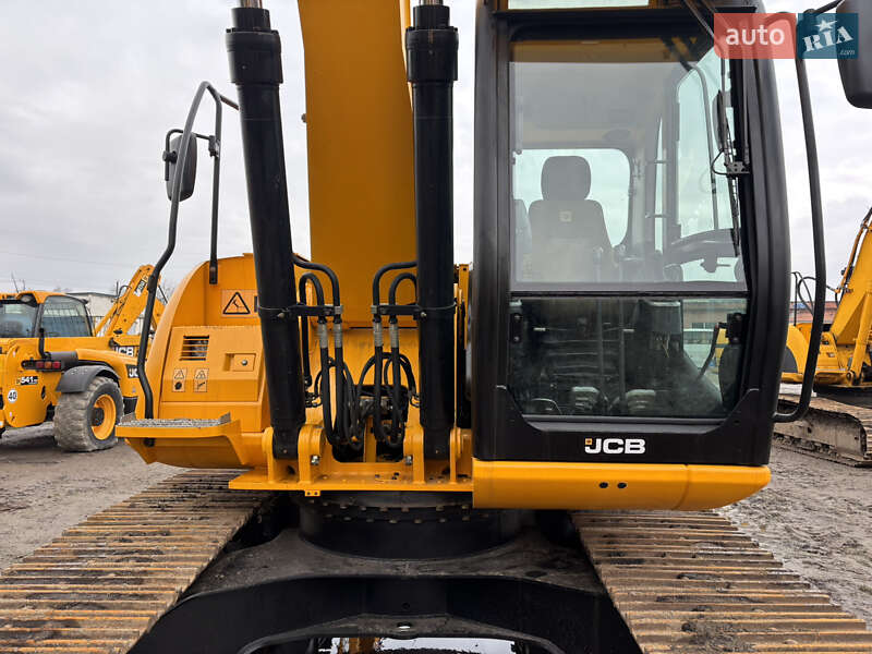Гусеничный экскаватор JCB JS 210 2012 в Львове