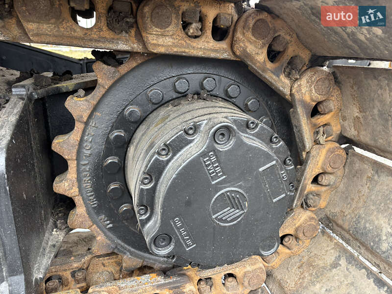 Гусеничный экскаватор JCB JS 210 2012 в Львове