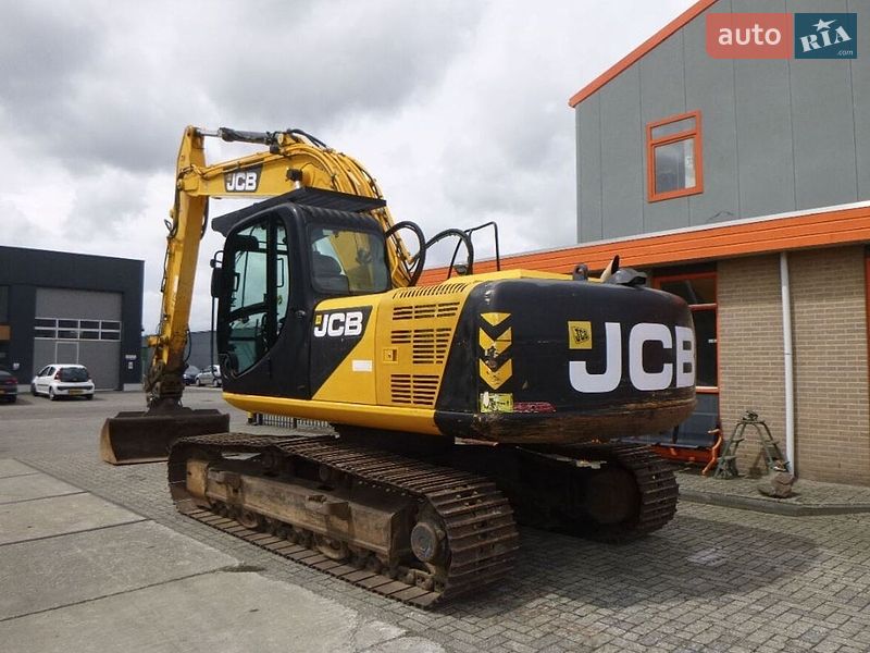 Экскаватор погрузчик JCB JS 210 2013 в Харькове