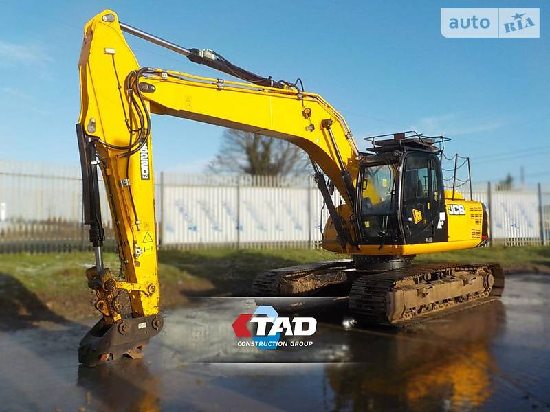 Экскаватор JCB JS 220 2004 в Киеве