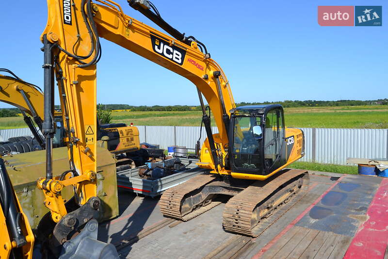 Гусеничний екскаватор JCB JS 220 2012 в Вінниці