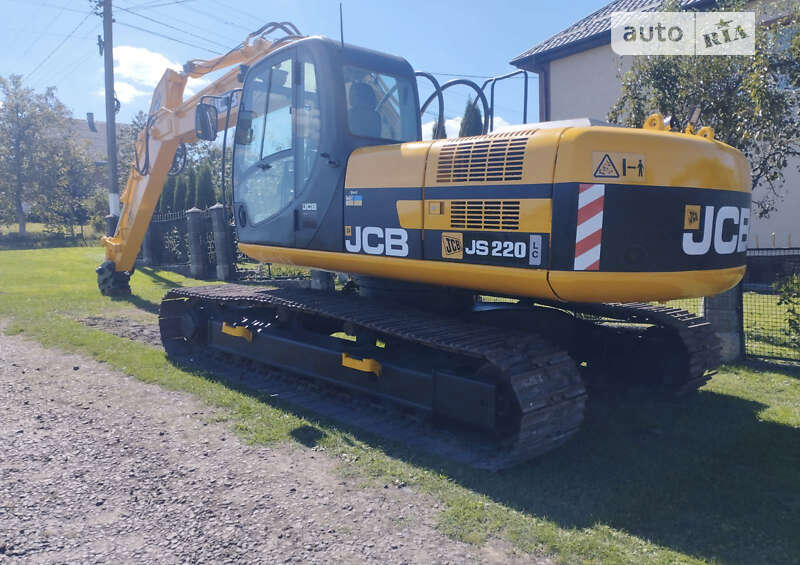 Гусеничный экскаватор JCB JS 220 2007 в Львове