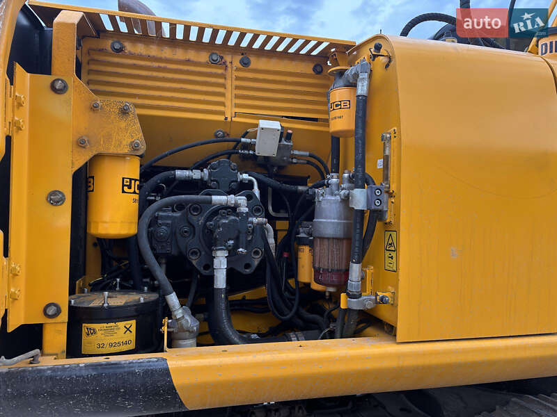 Гусеничний екскаватор JCB JS 220 2013 в Львові