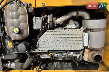 Гусеничный экскаватор JCB JS 220 2014 в 