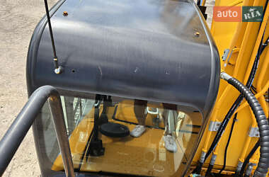 Гусеничный экскаватор JCB JS 220 2014 в 