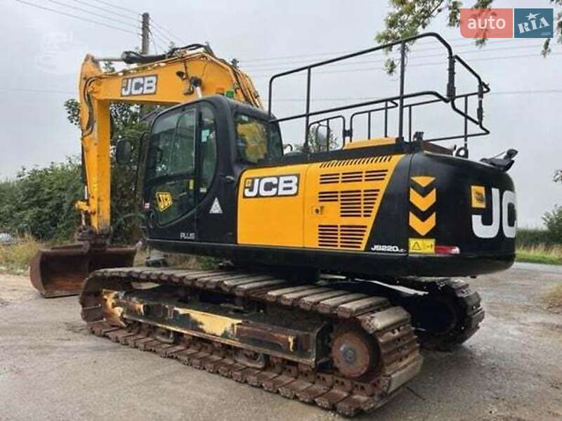 JCB JS 220 2018 JCB JS 220 2018