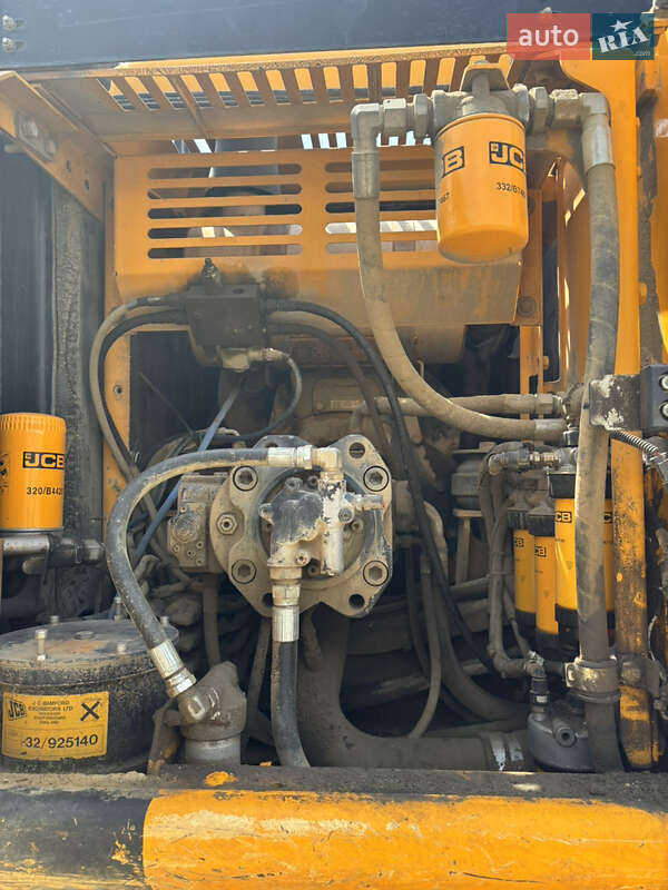 Гусеничний екскаватор JCB JS 220LC 2014 в Львові