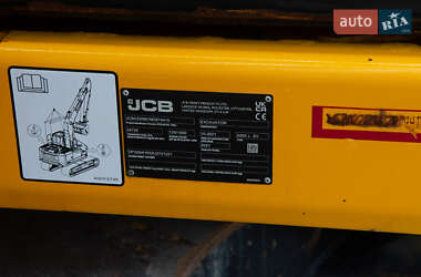Гусеничный экскаватор JCB JS 220LC 2021 в 