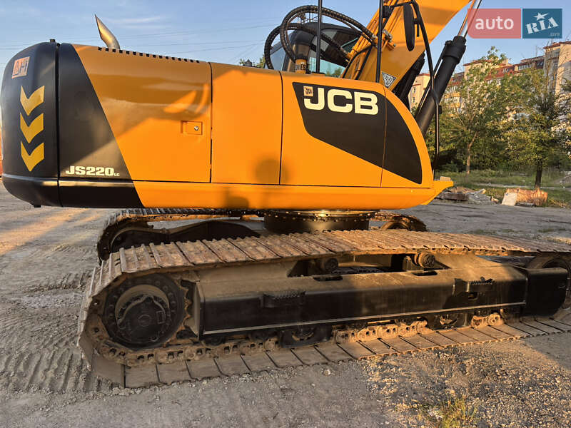 Гусеничный экскаватор JCB JS 220LC 2012 в Львове