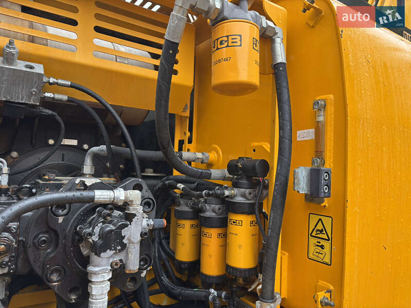 Гусеничный экскаватор JCB JS 220LC 2014 в Львове