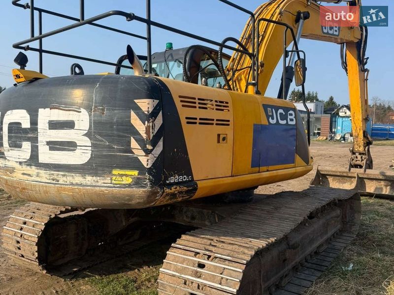 JCB JS 220LC 2011