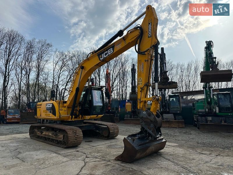 Гусеничный экскаватор JCB JS 220LC 2013 в Львове