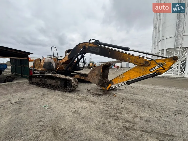JCB JS 240 2012