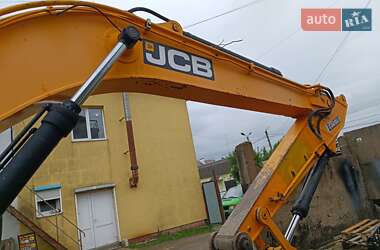 Гусеничний екскаватор JCB JS 240NC 2010 в 
