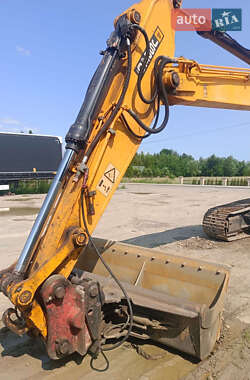 Экскаватор погрузчик JCB JS 240NC 2012 в 